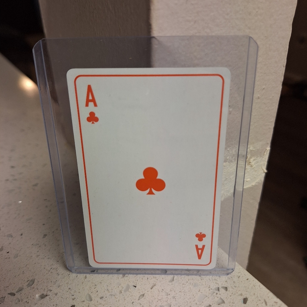 Christian Dior playing card. - Picture 2 of 2